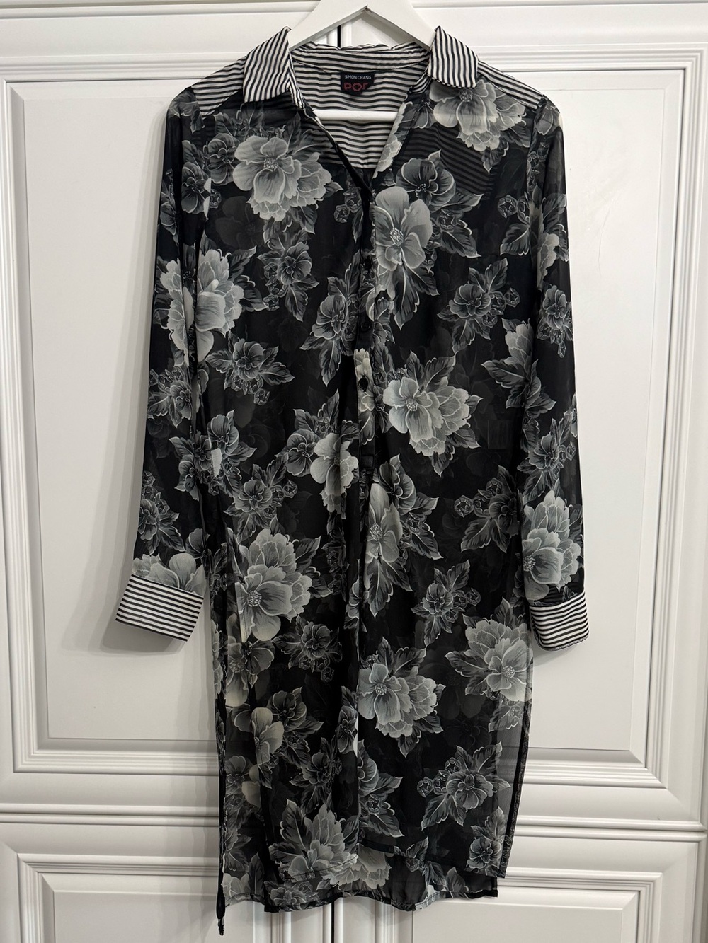 Simon Chang POP Black White Sheer Floral Tunic Blouse/Duster Striped Trim Size S